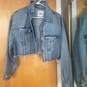 Cropped jean jacket